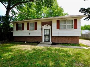 4007 Whitaker Dr, Indianapolis, IN