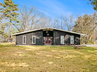 26130 Helen Rd, Sturgis, MI 49091