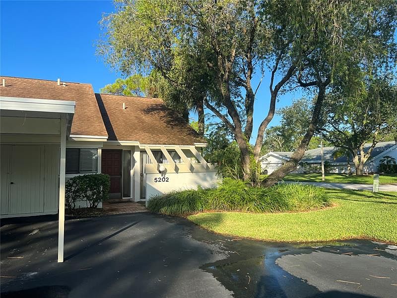 1st image of 5202 Myrtle Wood #1
