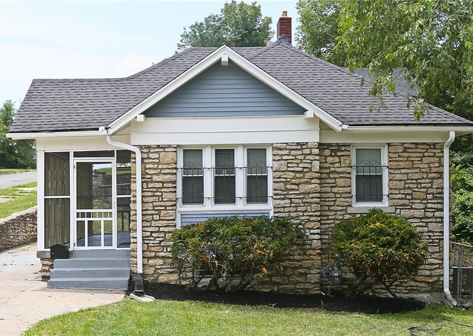 1st image of 4402 Olive St