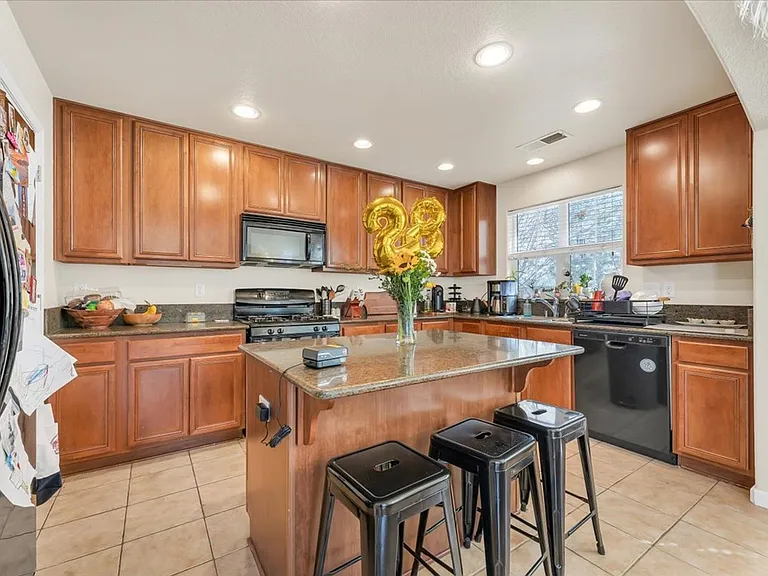7604 Stone Bluff Way — Photo 13