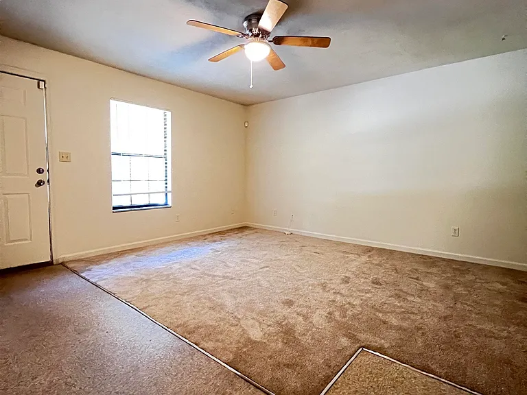 5674 Lumberjack Ln — Photo 15
