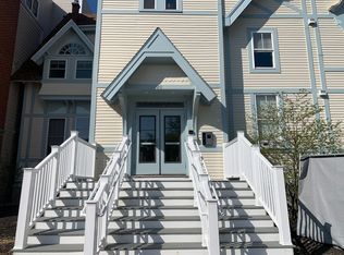 20 Cutts Ave #302, Saco, ME 04072