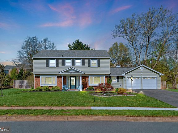 2nd image of 4111 Meadow Hill Ln