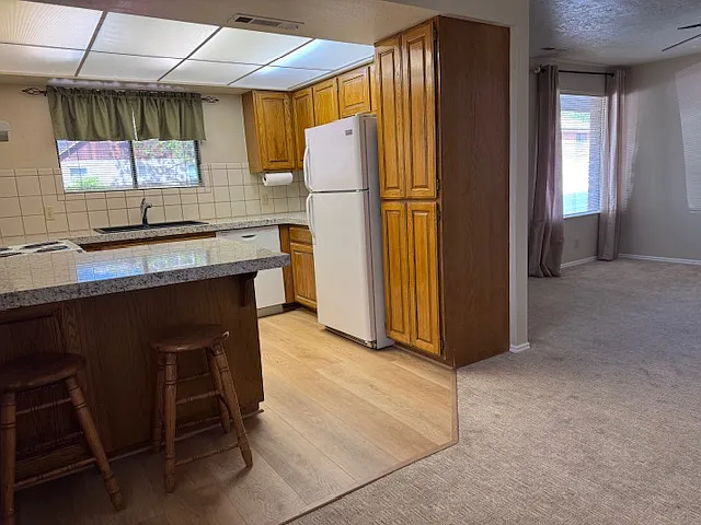 Lots of cabinets