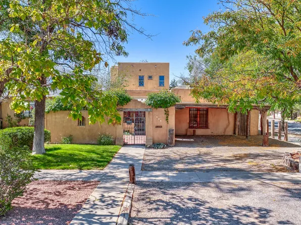 201 Richmond Dr SE, Albuquerque, NM 87106