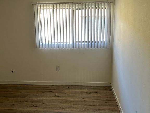 5th image of 12701 Adelle St #I