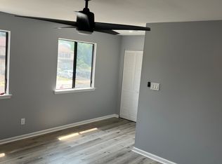 2013 Jason Dr, Huntingdon Valley, PA 19006