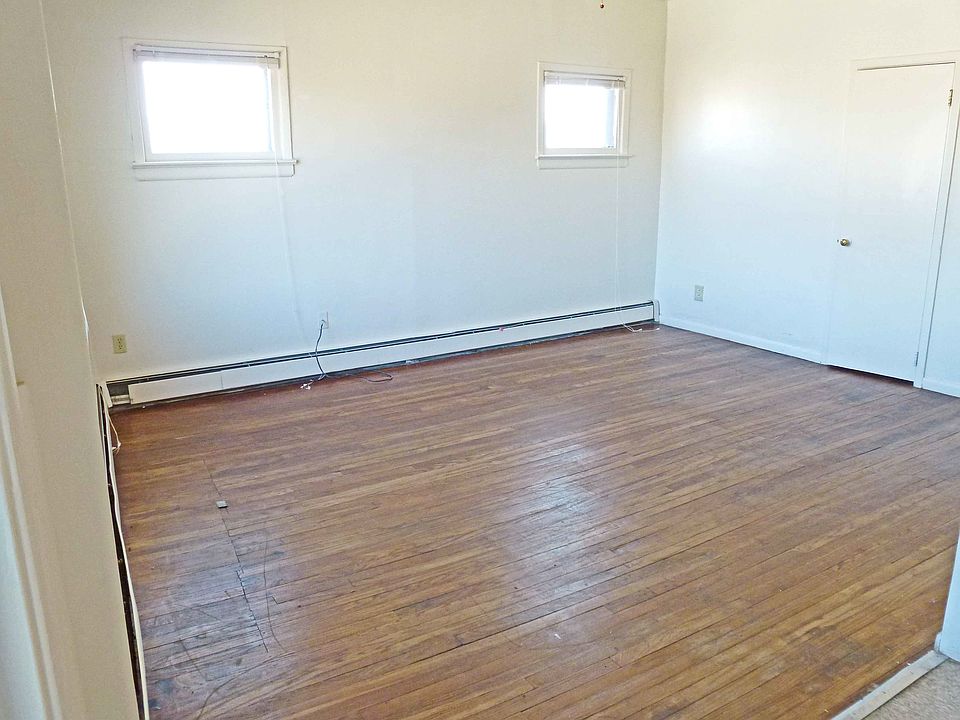 1st image of 2006 Waterbury Rd APT 10