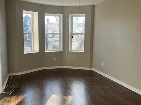 83 Clerk Street image 10 of 11