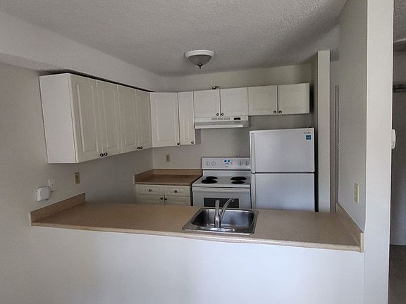 2nd image of 9238 110a Ave NW