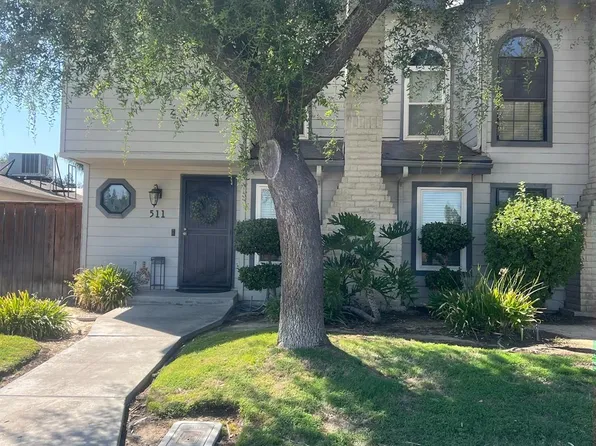 511 S Del Norte Ave, Kerman, CA 93630