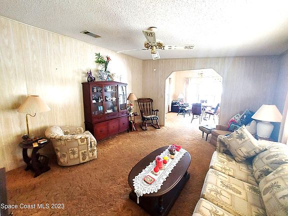 4th image of 426 Kumquat Dr