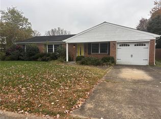 1809 Blue Knob Rd, Virginia Beach, VA 23464