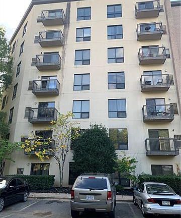 5th image of 211 Heritage Blvd Ste 102