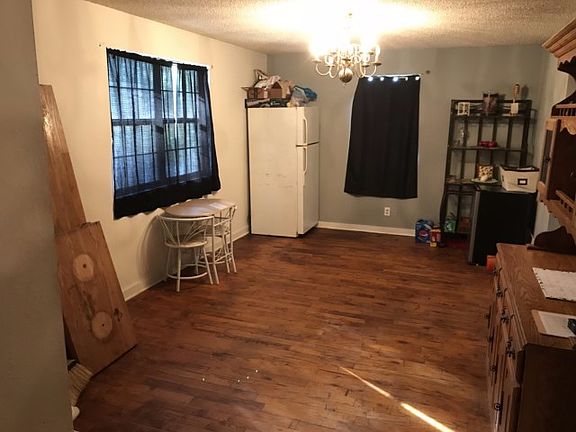 5th image of 176 River Oaks Dr