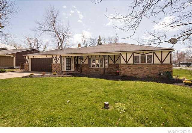 1st image of 3015 Walbridge Dr