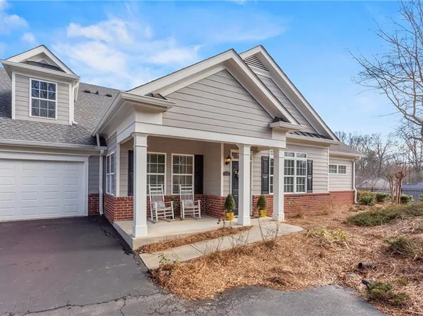 2712 Grapevine Cir #1902, Cumming, GA 30041