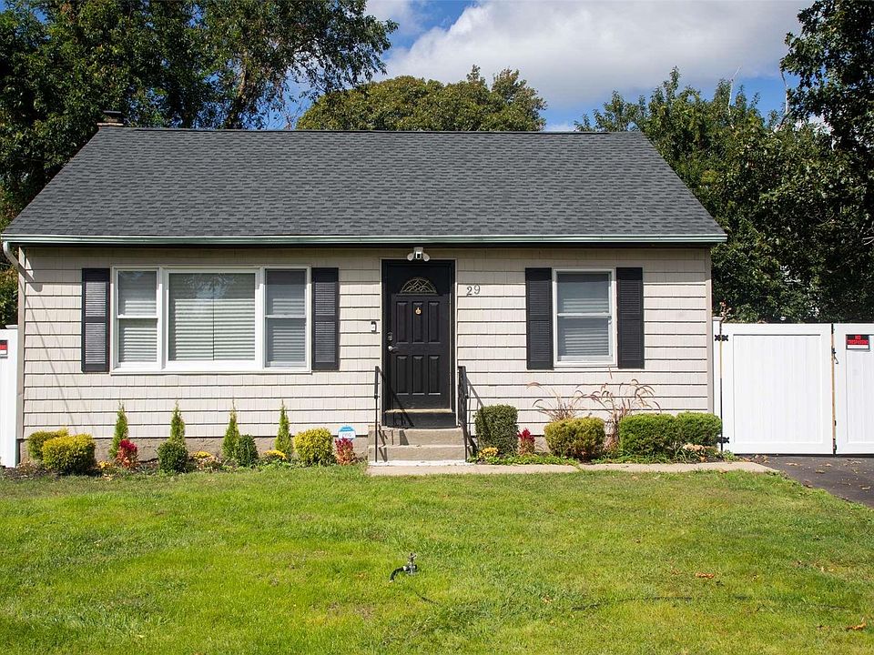 1st image of 29 Harrison Drive