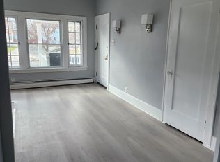 925 Niagara St APT 3, Buffalo, NY 14213