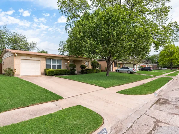 10853 Sharondale Ln, Dallas, TX 75228