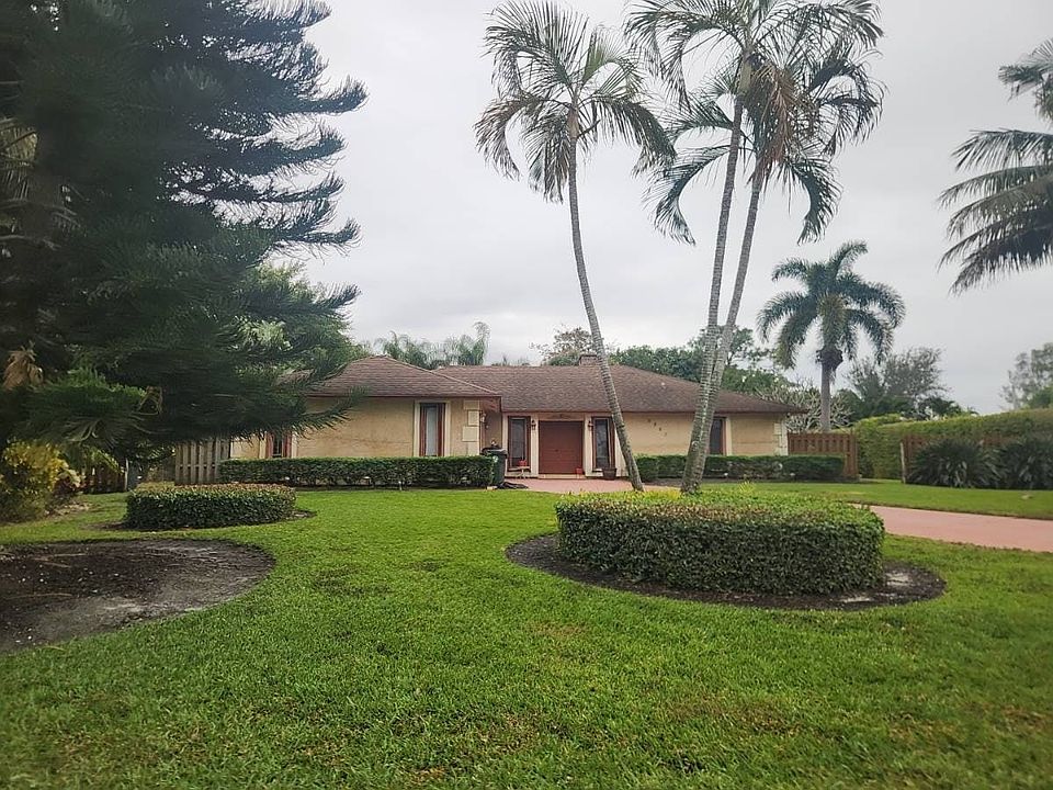 1st image of 5940 Piney Ct