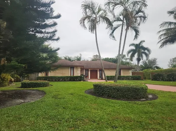 5940 Piney Ct, Greenacres, FL 33463