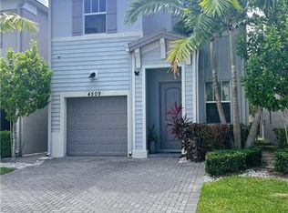 4509 NW 48th Ter, Tamarac, FL 33319
