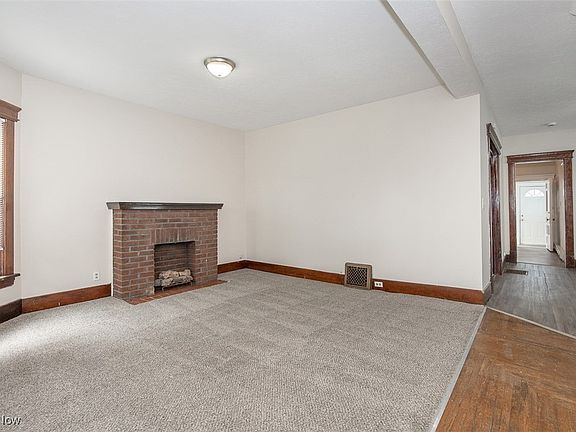 2nd image of 516 Washington Ave