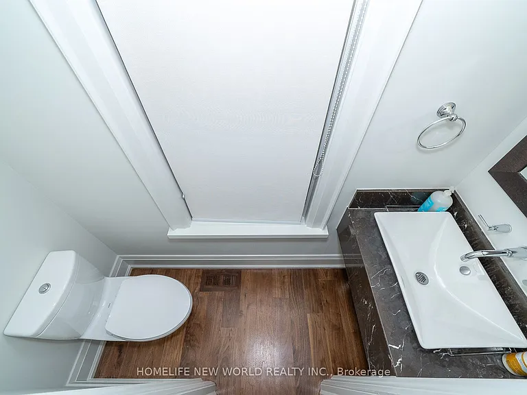 310 Merton St — Photo 14