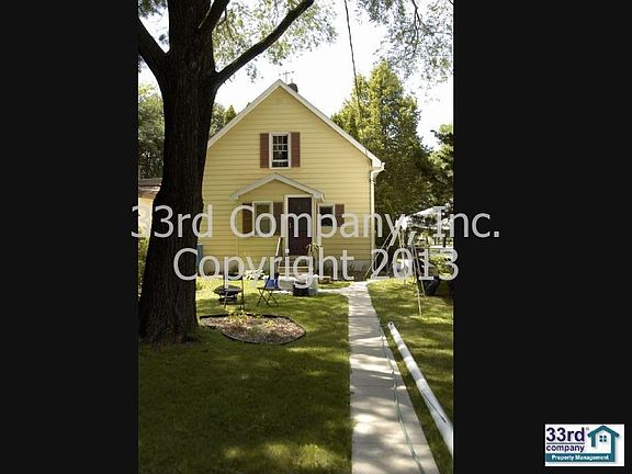 4th image of 2801 32nd Ave S