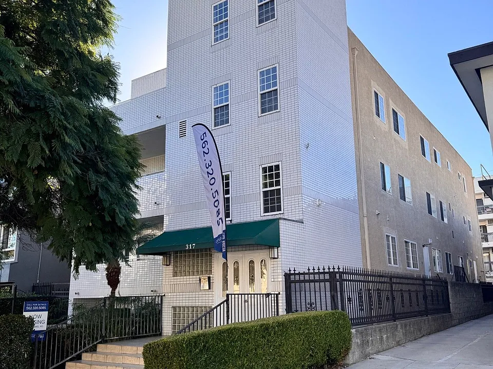 317 S. Hamel Road - Exclusive Boutique Living in Prime Beverly Hills Adjacent