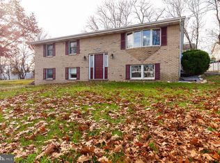 244 Iden Ln, Martinsburg, WV 25404