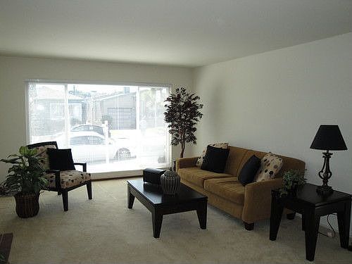 2nd image of 78 Carleton Ave