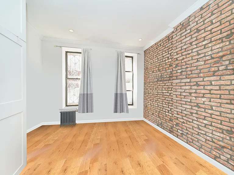 319 E 78th St #2A — Photo 5