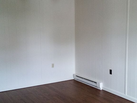 2nd image of 645 Oak Hill Ave APT 201