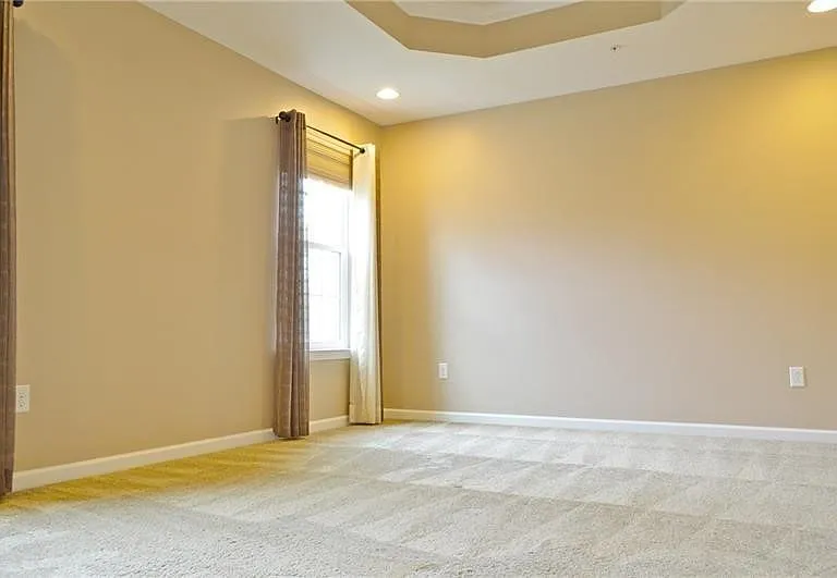 317 Maple Ridge Dr — Photo 9