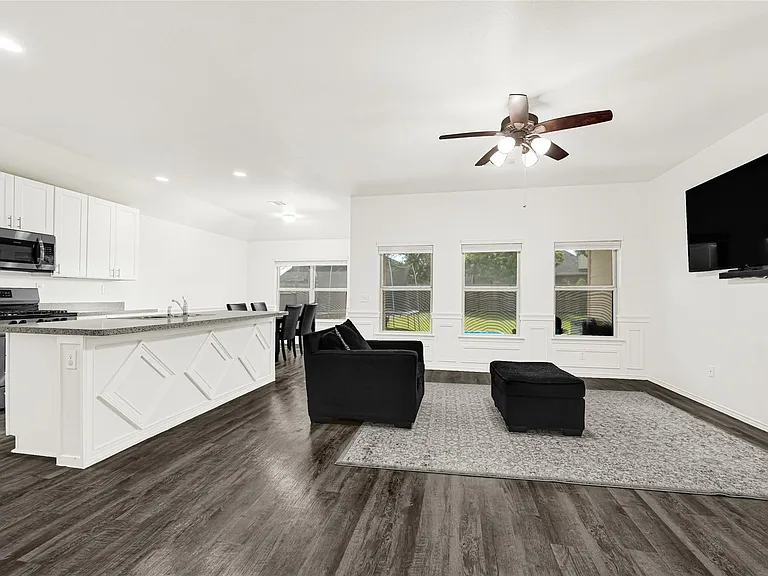 3022 Sandpiper St — Photo 7