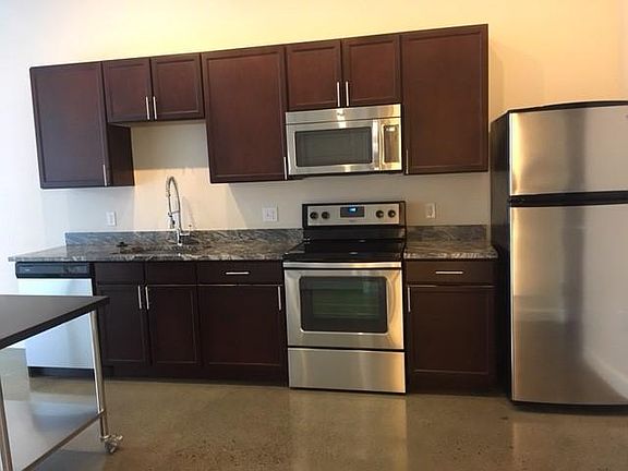 4th image of 2727 Merrilee Dr APT 238