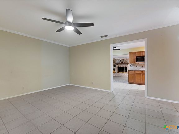 5th image of 709 Brooks Ave