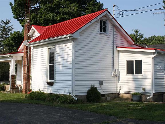 4th image of 604 E Main St