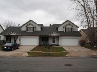 6111 Summerset Dr, Midland, MI 48640