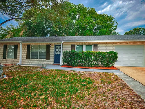 1366 Pacific Ct Photo 1