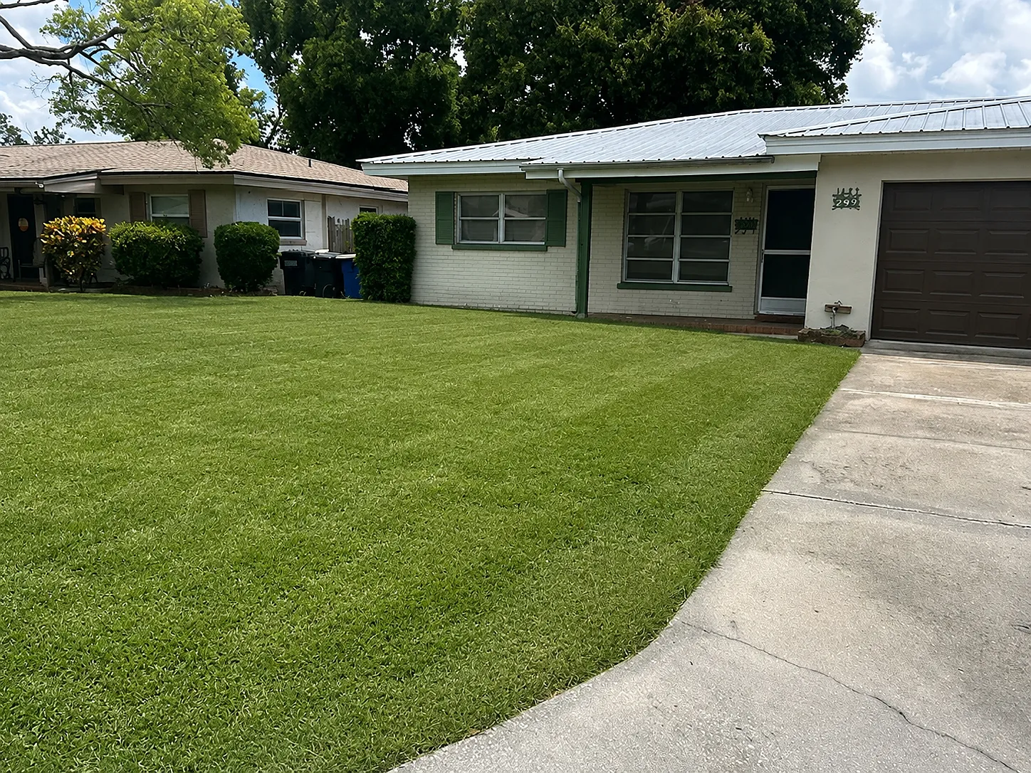 2 bed, 1.5 bath, 1196 sqft, $1,795 — Photo 2