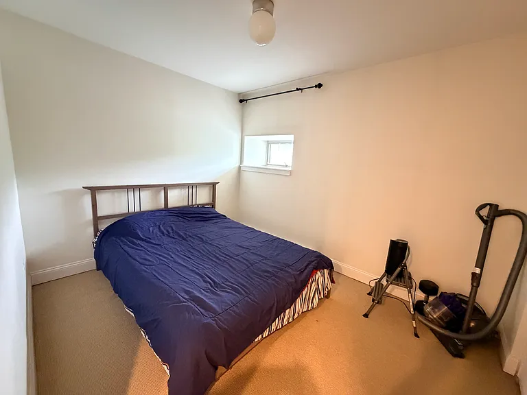240 Heath St #1 — Photo 11