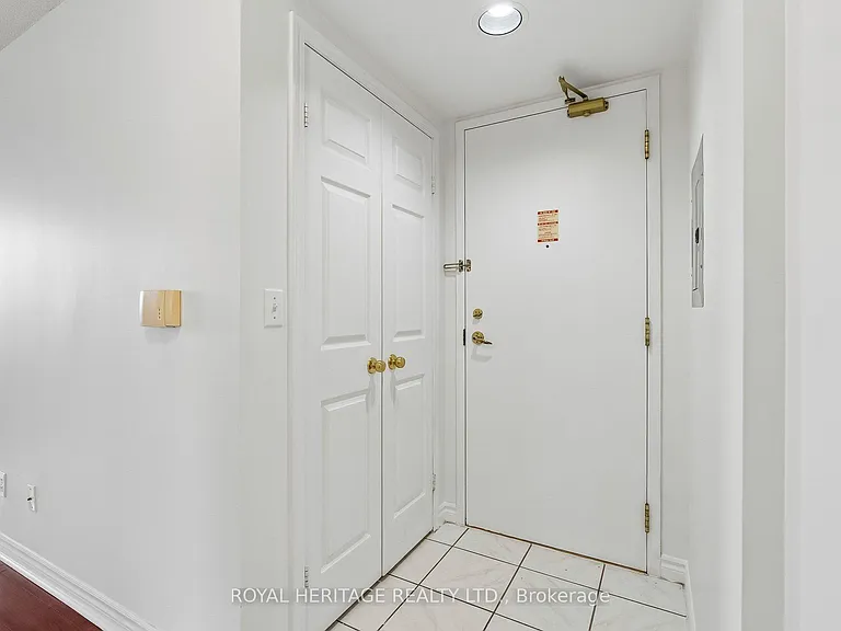 5039 Finch Ave E #703 — Photo 8