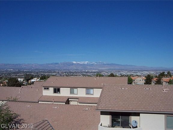 2nd image of 2050 Los Feliz St Unit 140