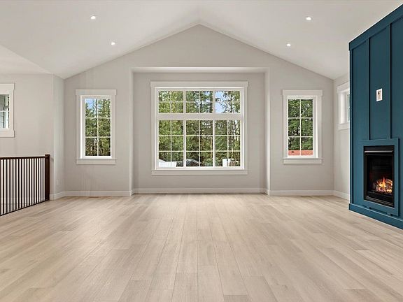 4th image of 52845 Lilac Ln #2