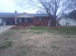 27277 Hedge Rd, Albemarle, NC 28001