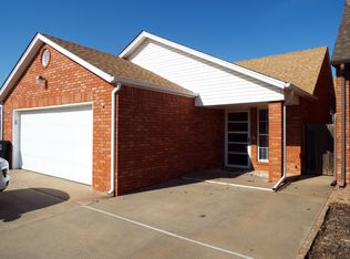 4016 Continental Pl, Enid, OK 73703